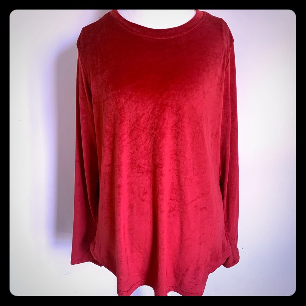 Climate Right cuddl Duds red shirt